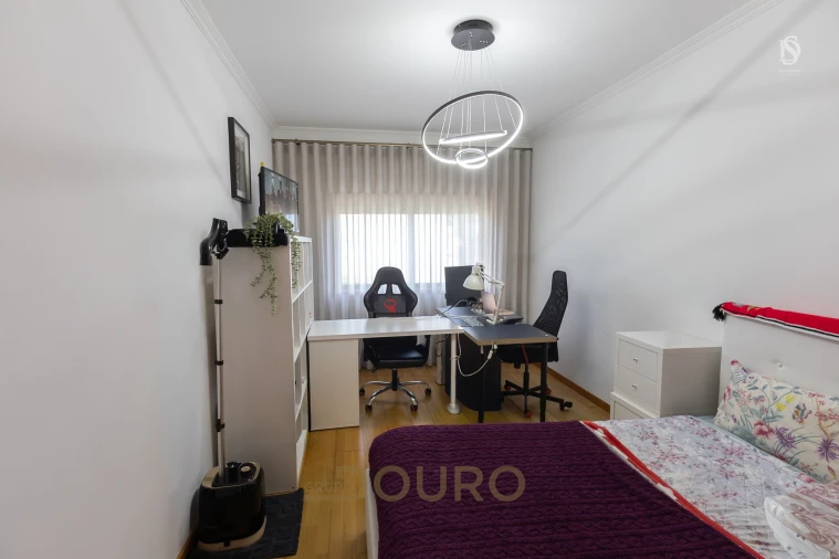 Apartamento T3 para Venda em Sandim, Olival, Lever e Crestuma Foto 12