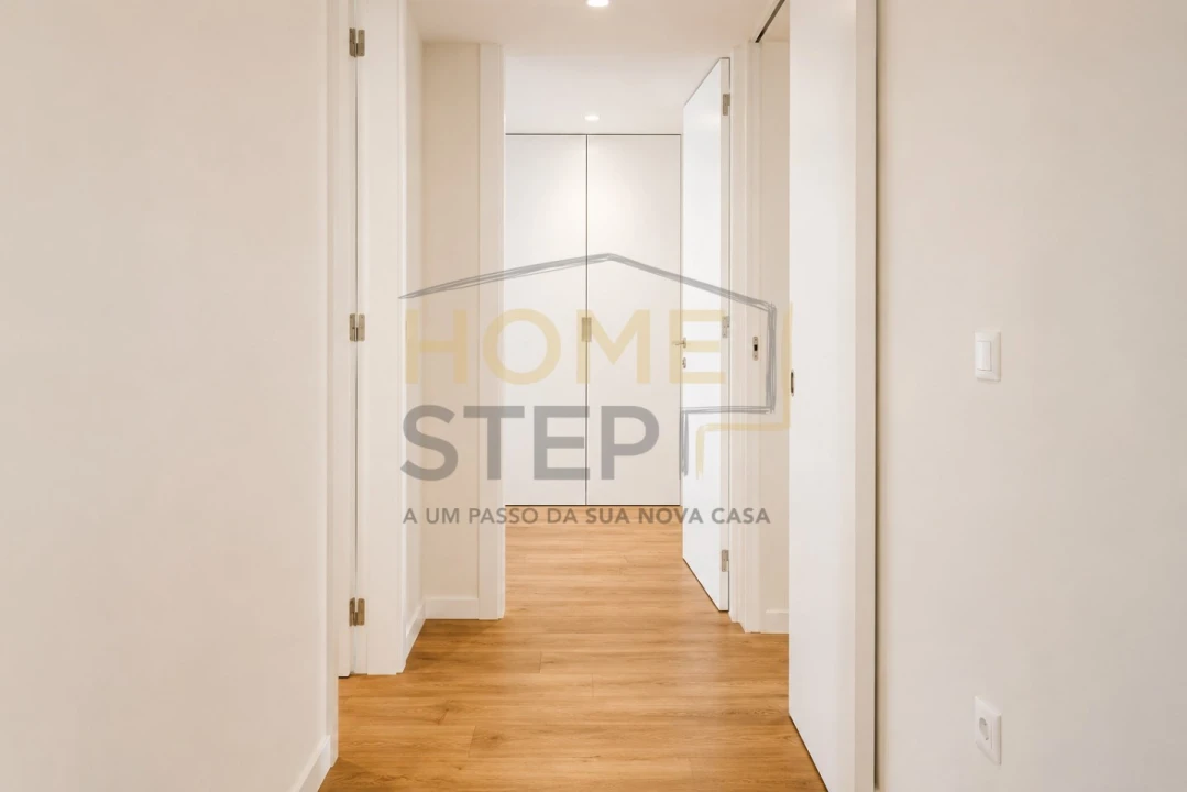 Apartamento T2 para Venda em Oliveira do Douro Foto 2