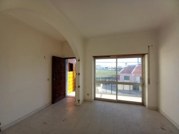 Moradia T2 para Venda em São Francisco