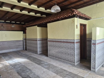 Loja para Venda em Gaio-Rosário e Sarilhos Pequenos