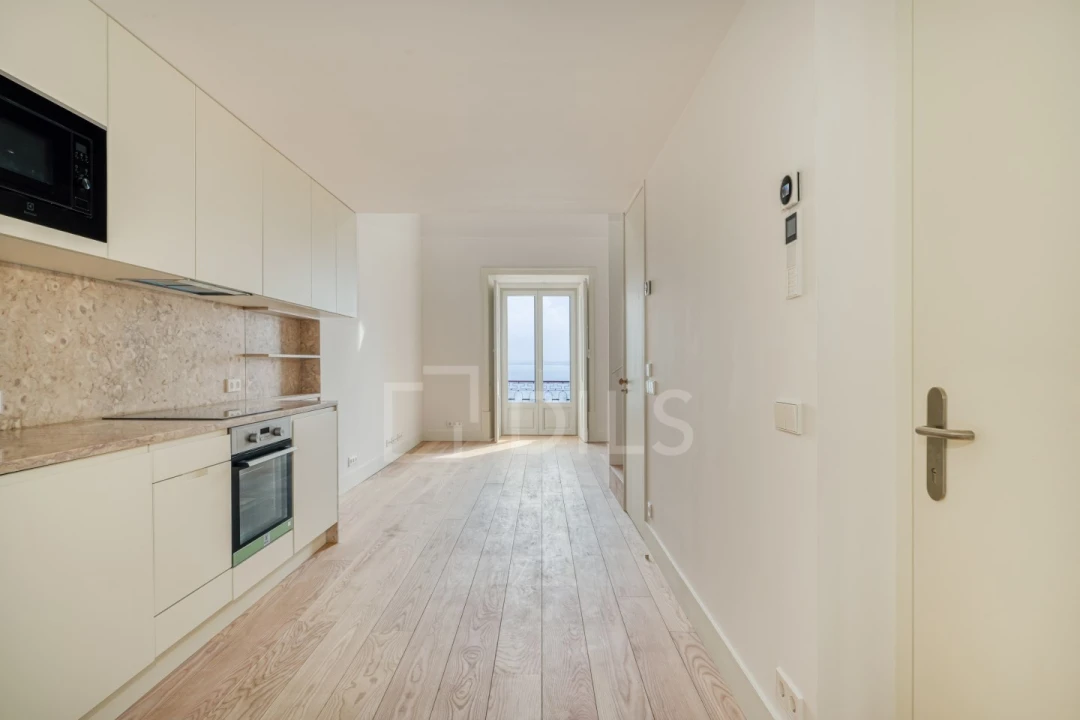 Apartamento T1 para Venda em Santa Maria Maior Foto 1