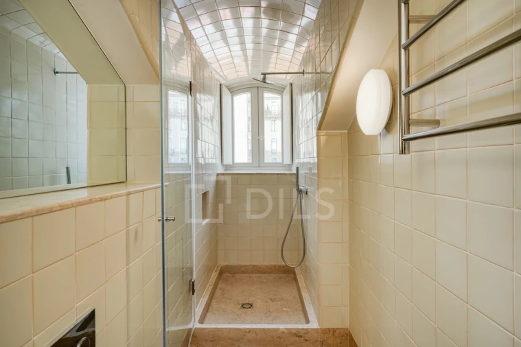 Apartamento T1 para Venda em Santa Maria Maior Foto 13