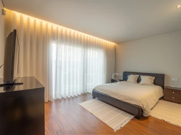 Moradia T4 para Venda em Gulpilhares e Valadares