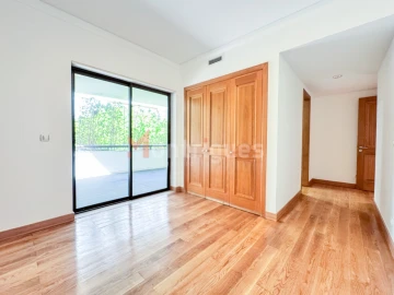 Apartamento T3 para Venda em Parque das Nações