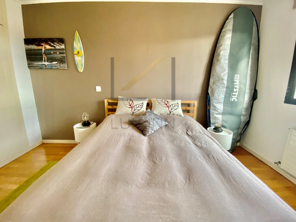 Apartamento T1 para Arrendamento em Campolide Foto 9