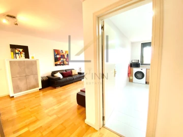 Apartamento T1 para Arrendamento em Campolide