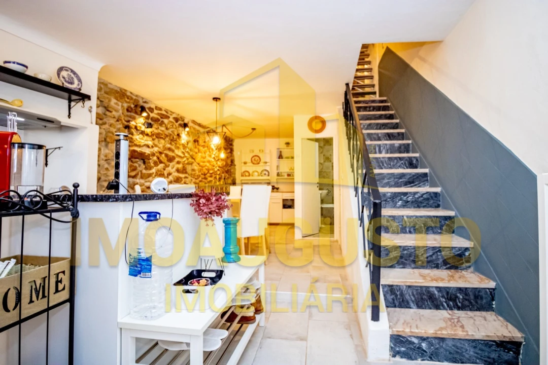 Moradia T2 para Venda em Mata de Lobos Foto 5