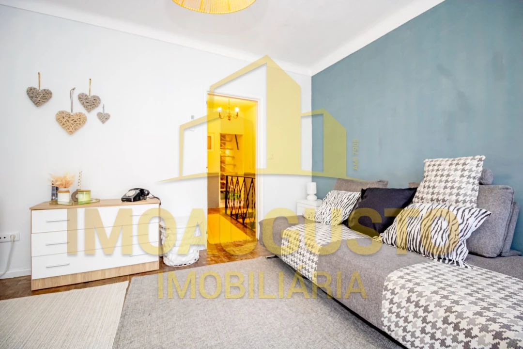 Moradia T2 para Venda em Mata de Lobos Foto 15