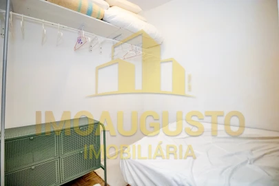 Moradia T2 para Venda em Mata de Lobos