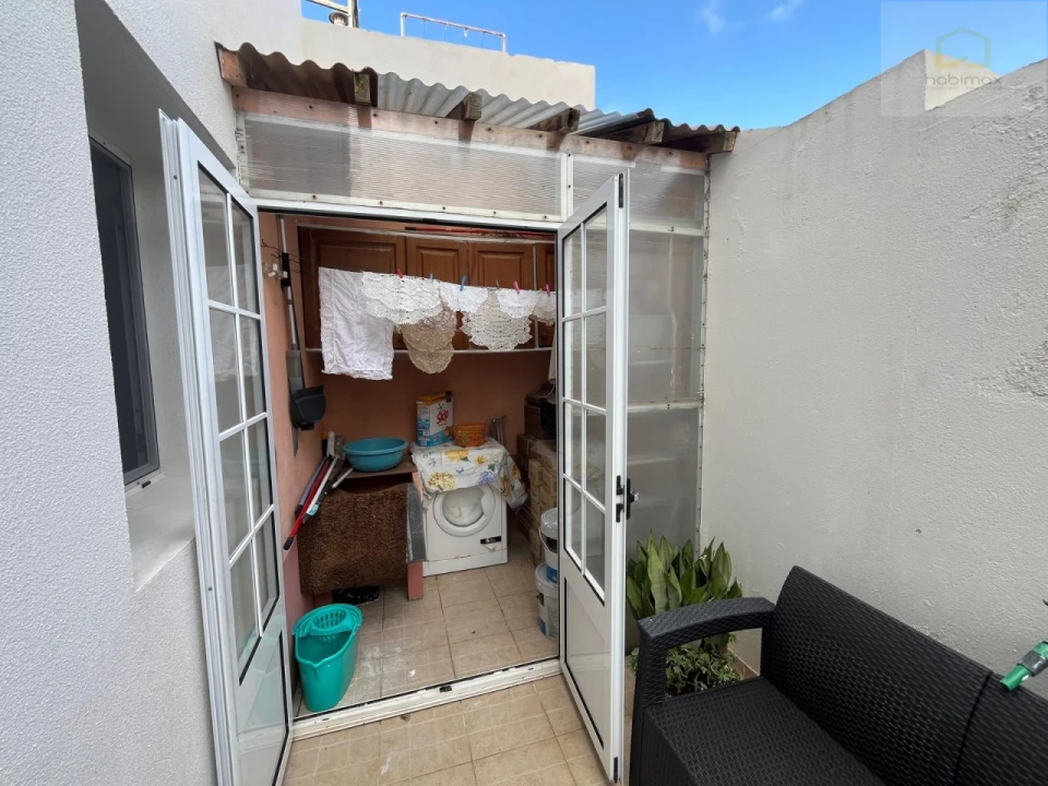 Moradia T3 para Venda em Ponta Delgada (São José) Foto 28