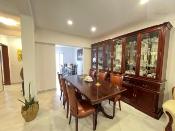 Moradia T3 para Venda em Ponta Delgada (São José)