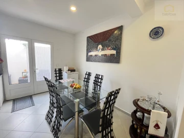 Moradia T3 para Venda em Ponta Delgada (São José)