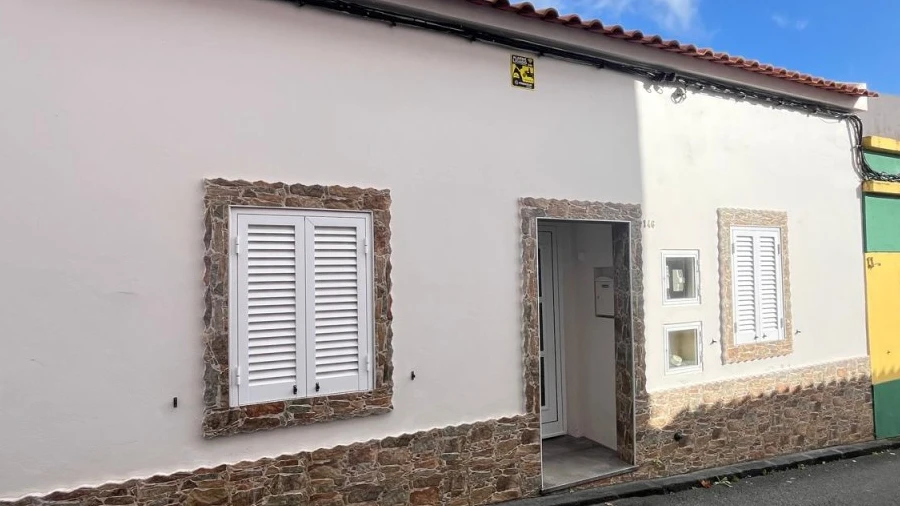 Moradia T3 para Venda em Ponta Delgada (São José)