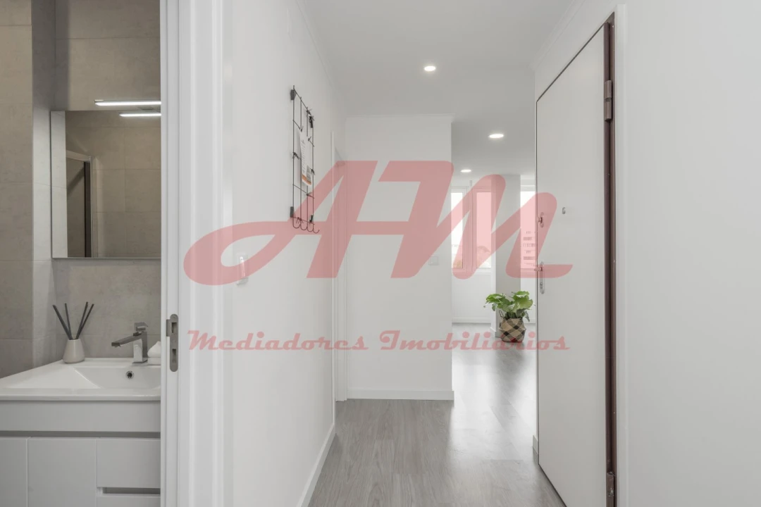 Apartamento T3 para Venda em Benfica Foto 6