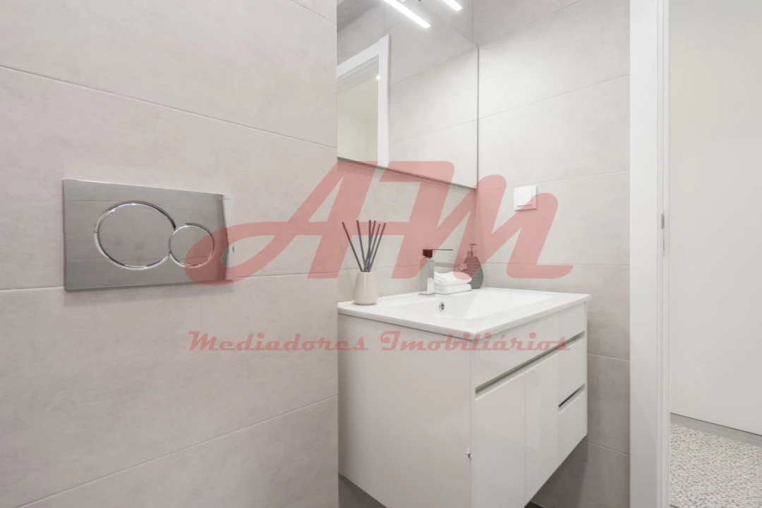 Apartamento T3 para Venda em Benfica Foto 13