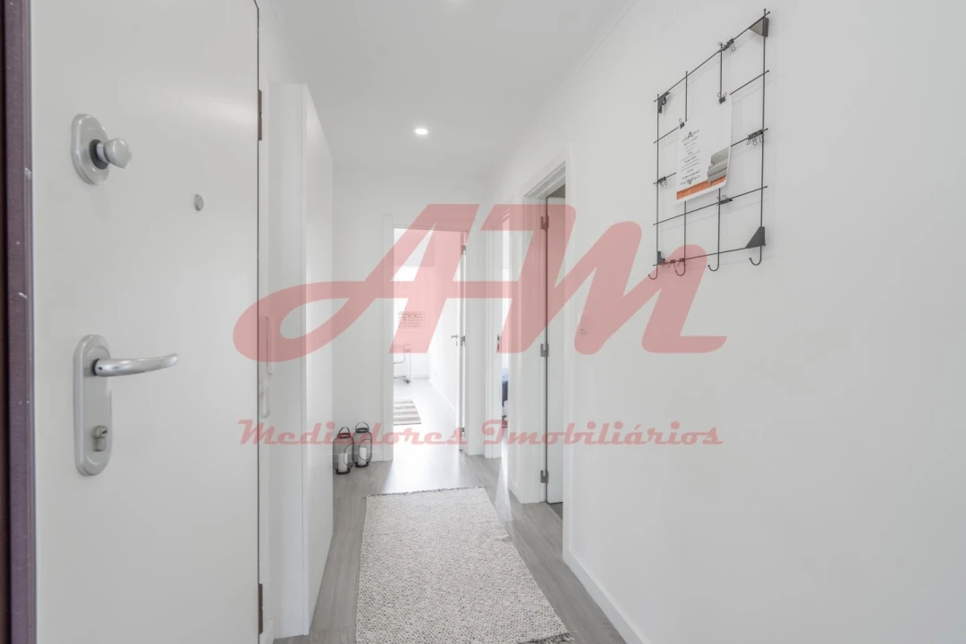 Apartamento T3 para Venda em Benfica Foto 23