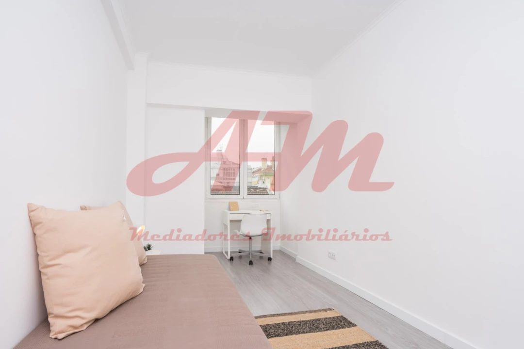 Apartamento T3 para Venda em Benfica Foto 21