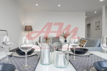 Apartamento T3 para Venda em Benfica