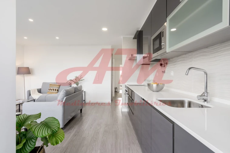 Apartamento T3 para Venda em Benfica Foto 7