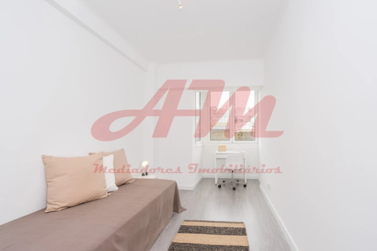 Apartamento T3 para Venda em Benfica Foto 20