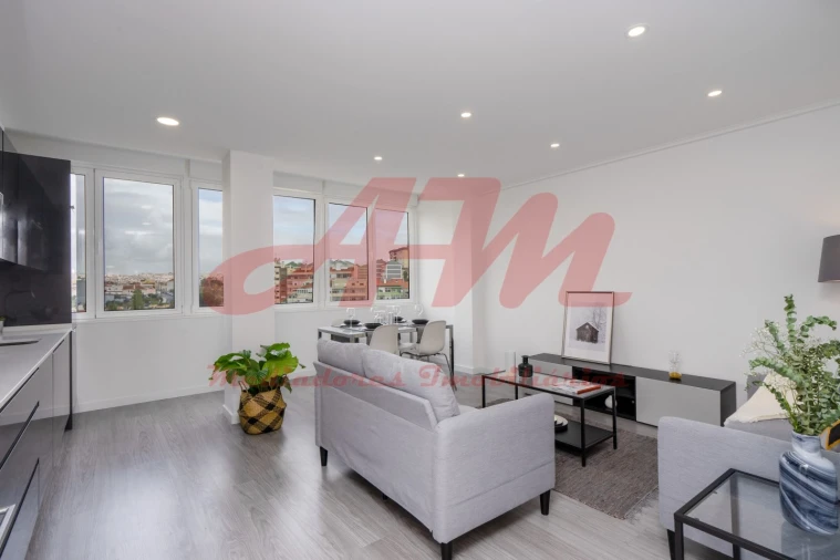 Apartamento T3 para Venda em Benfica Foto 29