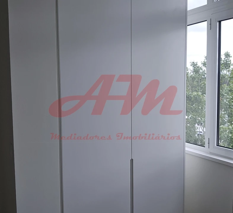 Apartamento T3 para Venda em Benfica Foto 32