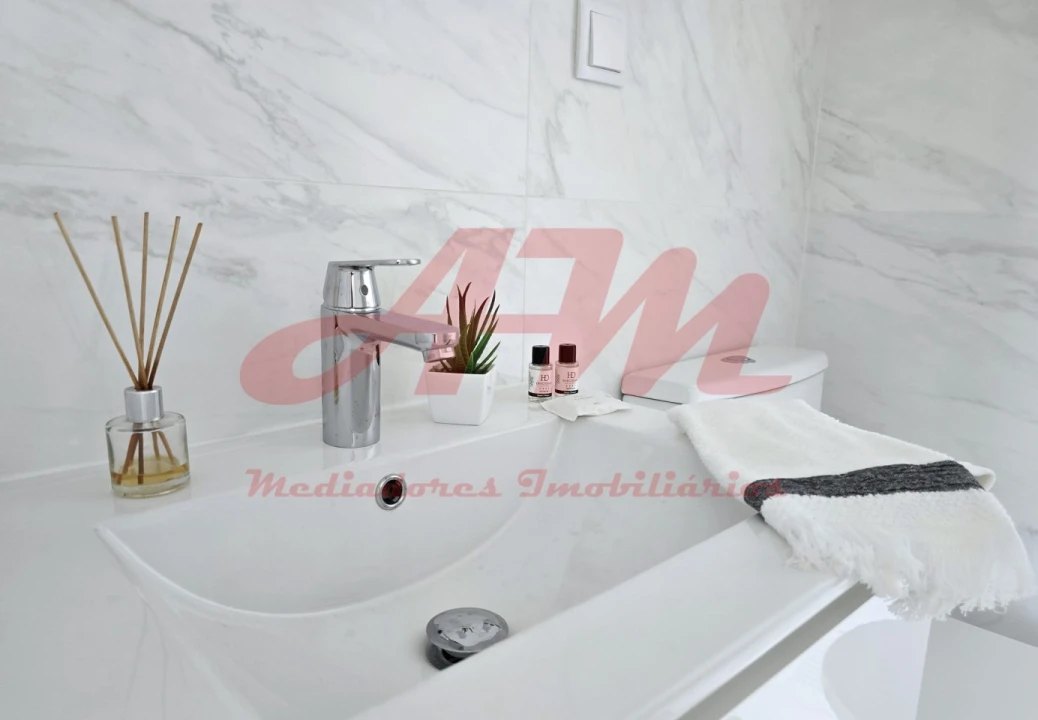 Apartamento T3 para Venda em Benfica Foto 45