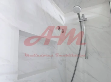 Apartamento T3 para Venda em Benfica