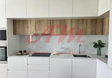 Apartamento T3 para Venda em Benfica