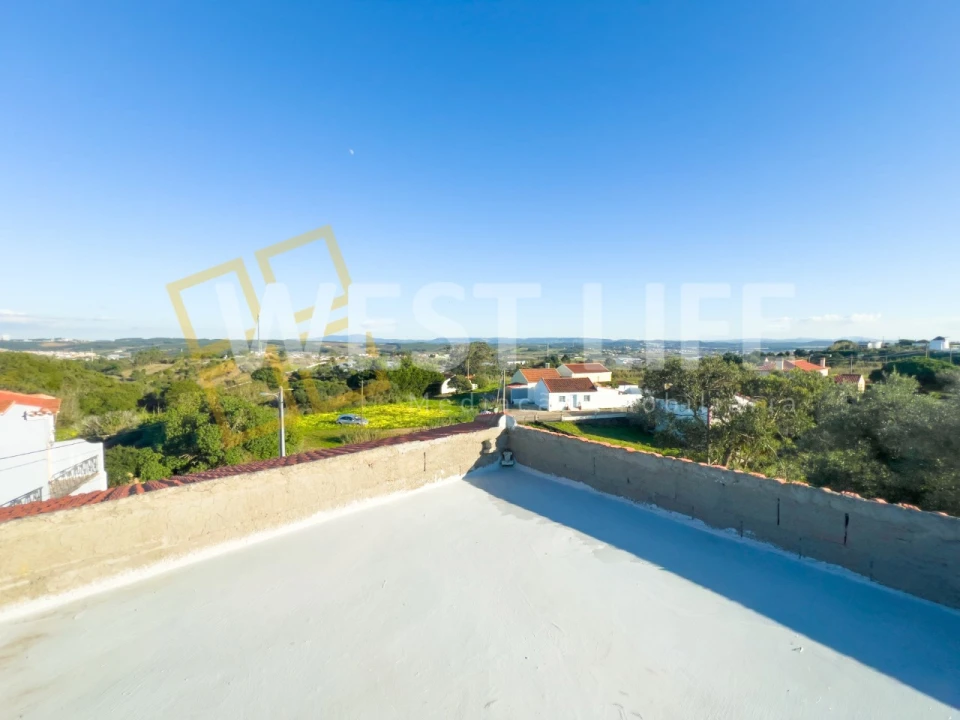 Moradia T4 para Venda em A dos Cunhados e Maceira Foto 16