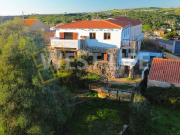 Moradia T4 para Venda em A dos Cunhados e Maceira