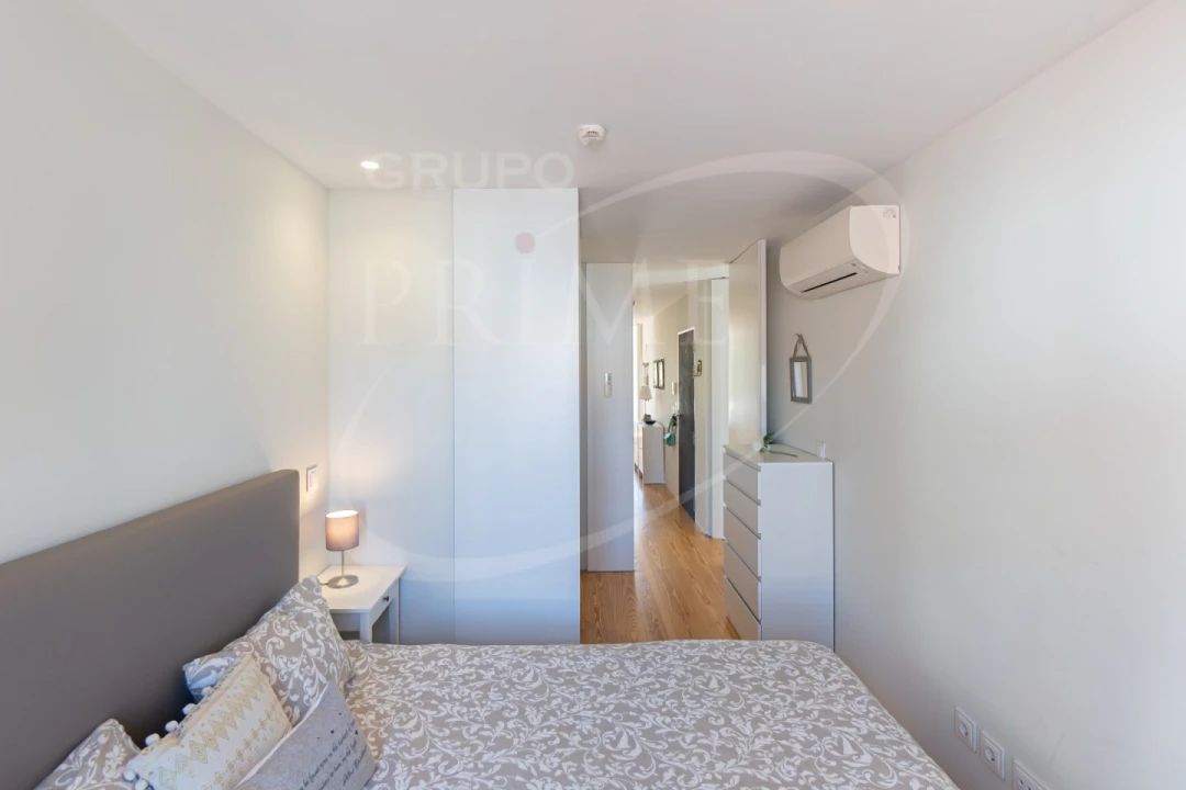 Apartamento T2 para Arrendamento em Cedofeita, Santo Ildefonso, Sé, Miragaia, São Nicolau e Vitória Foto 13