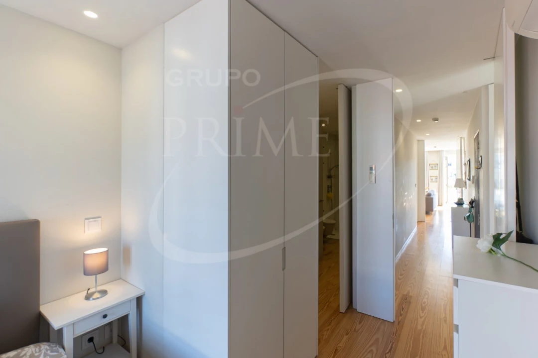 Apartamento T2 para Arrendamento em Cedofeita, Santo Ildefonso, Sé, Miragaia, São Nicolau e Vitória Foto 14