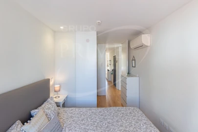 Apartamento T2 para Arrendamento em Cedofeita, Santo Ildefonso, Sé, Miragaia, São Nicolau e Vitória