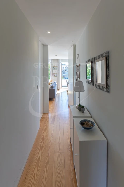 Apartamento T2 para Arrendamento em Cedofeita, Santo Ildefonso, Sé, Miragaia, São Nicolau e Vitória