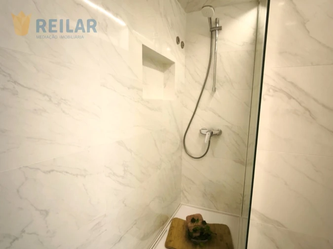 Apartamento T3 para Venda em Benfica Foto 25