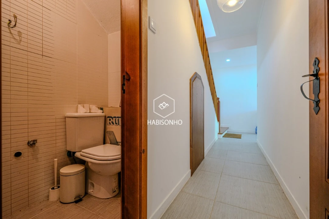 Moradia T3 para Venda em Ferral Foto 8