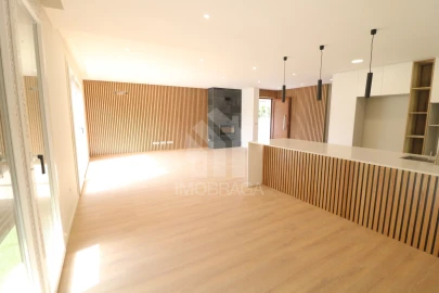 Moradia T4 para Venda em Palmeira