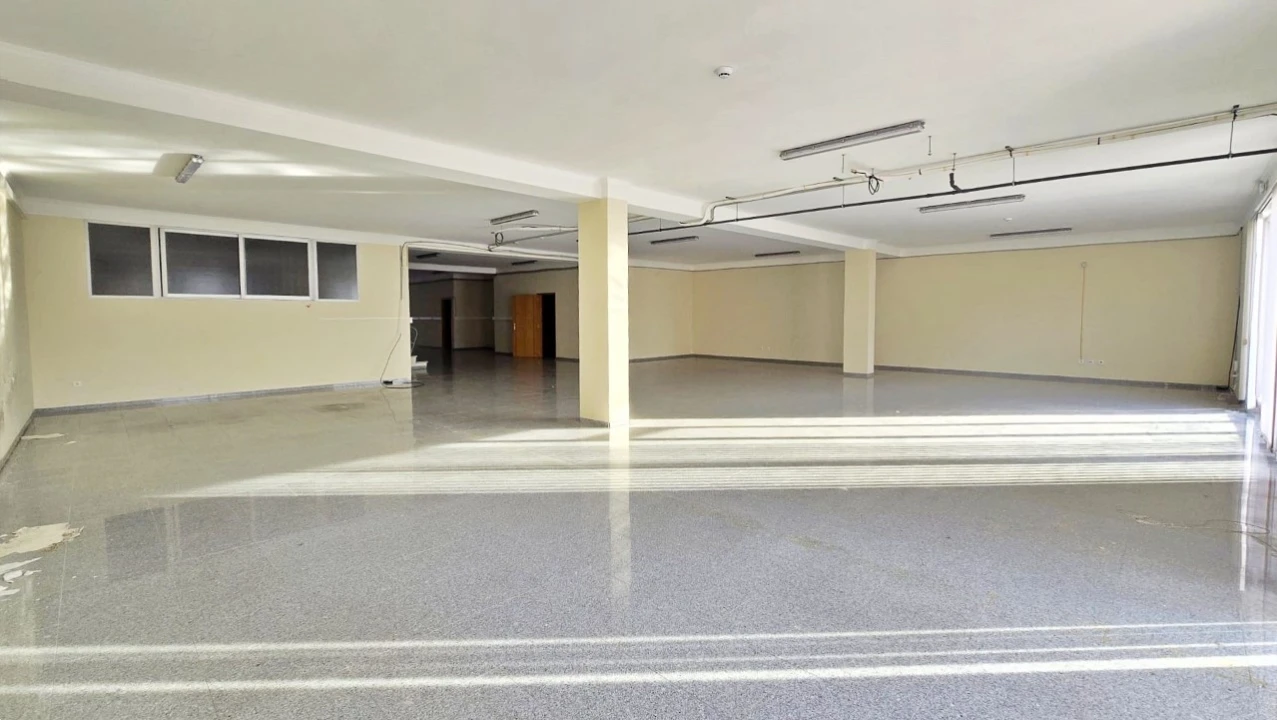 Loja para Venda em Cedofeita, Santo Ildefonso, Sé, Miragaia, São Nicolau e Vitória Foto 4