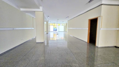 Loja para Venda em Cedofeita, Santo Ildefonso, Sé, Miragaia, São Nicolau e Vitória