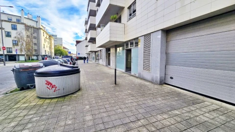 Loja para Venda em Cedofeita, Santo Ildefonso, Sé, Miragaia, São Nicolau e Vitória