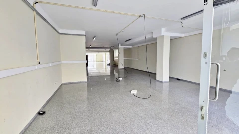 Loja para Venda em Cedofeita, Santo Ildefonso, Sé, Miragaia, São Nicolau e Vitória