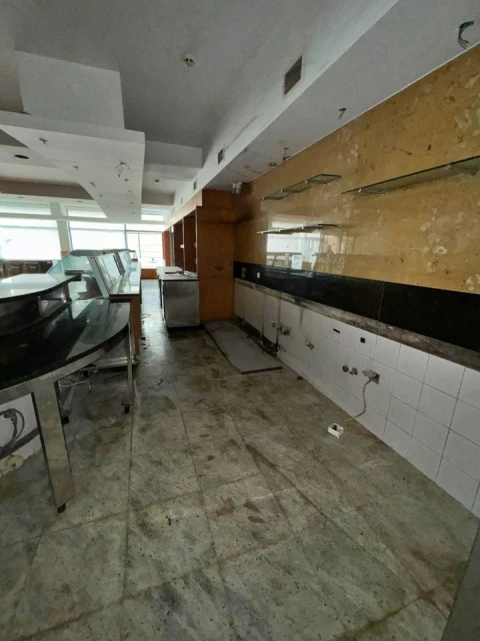 Loja para Venda em Mafamude e Vilar do Paraíso