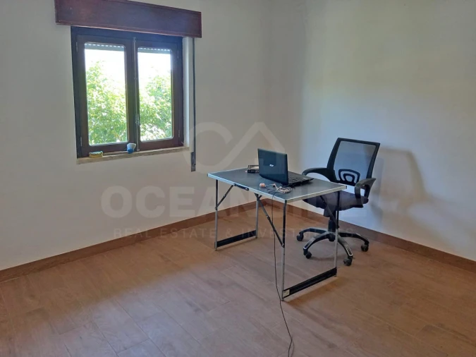 Moradia T3 para Arrendamento em Barrosa Foto 8