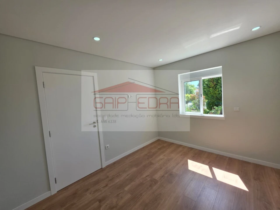 Moradia T2 para Venda em Mafamude e Vilar do Paraíso Foto 18