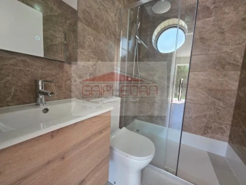 Moradia T2 para Venda em Mafamude e Vilar do Paraíso