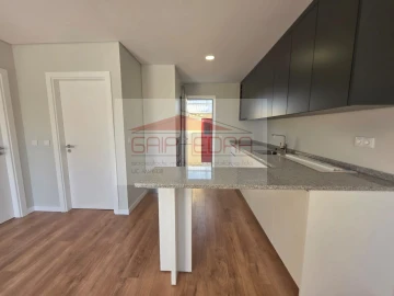 Moradia T2 para Venda em Mafamude e Vilar do Paraíso