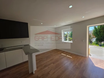 Moradia T2 para Venda em Mafamude e Vilar do Paraíso