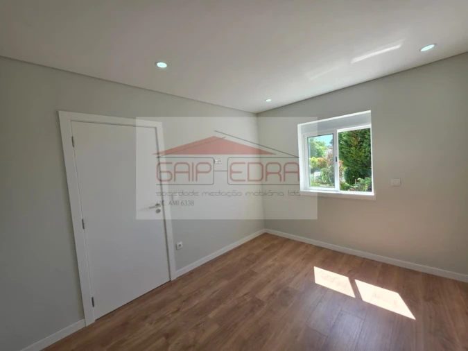 Moradia T2 para Venda em Mafamude e Vilar do Paraíso Foto 18