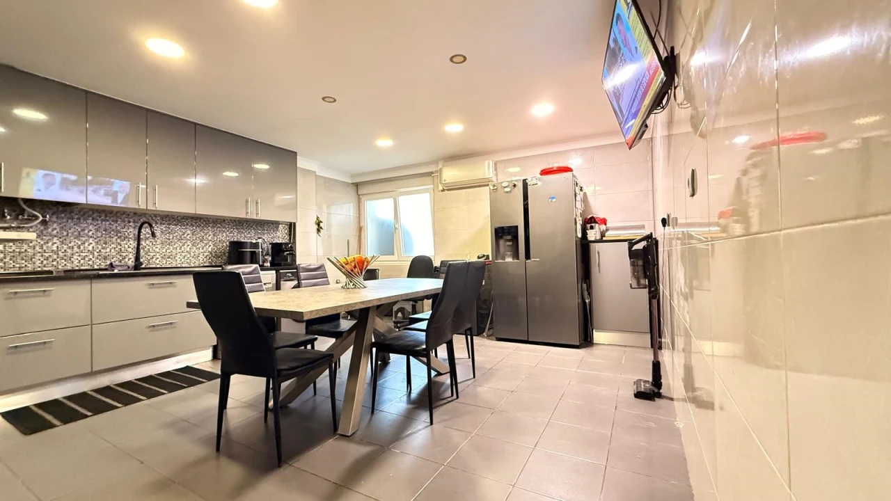 Apartamento T3 para Venda em Moita Foto 12